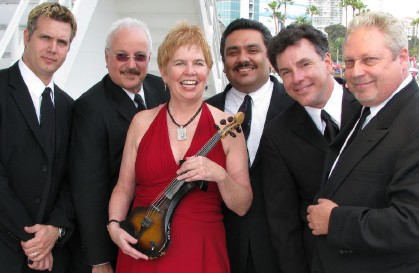 Photo of the Susie Hansen Latin Band